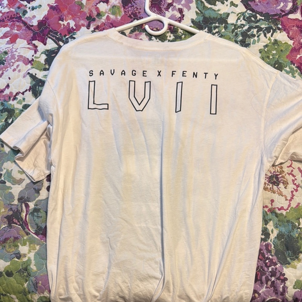Rihanna Concert Graphic T-Shirt - White - Picture 4 of 4